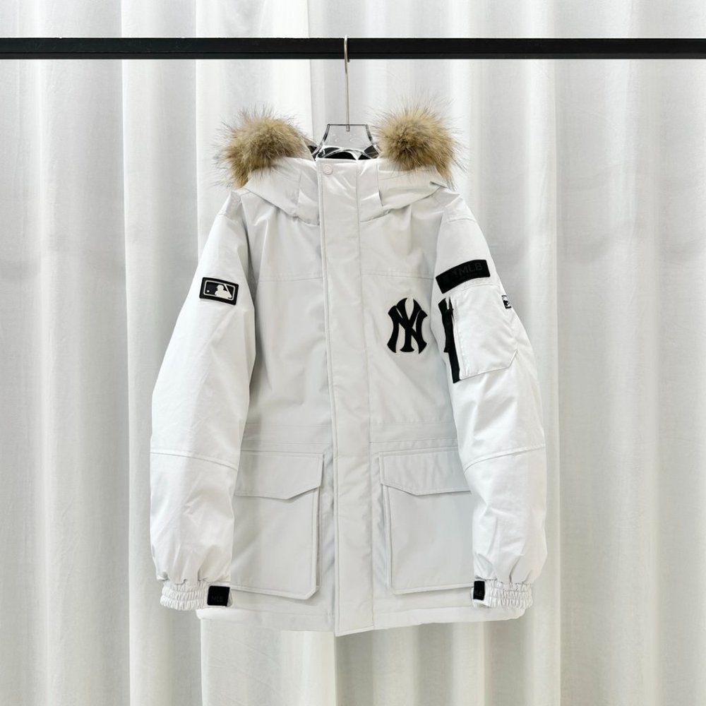 MLB Down Jacket with Fur Collar